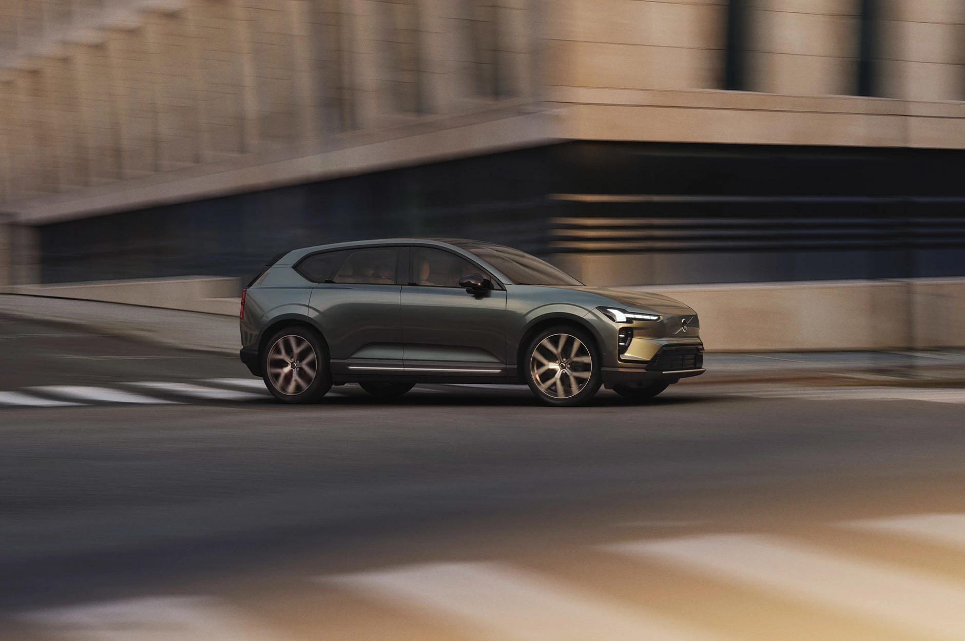 Volvo EX60 Skrå Forfra