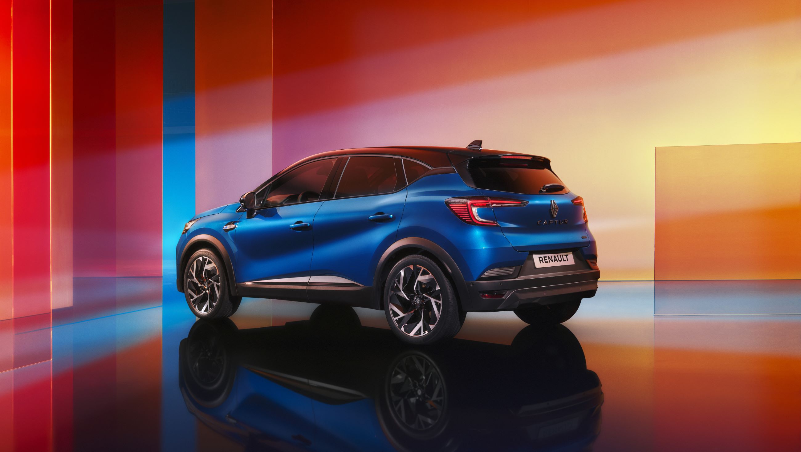 Renault Captur 2024 Esprit Alpine Iron Blue Studio Bagende
