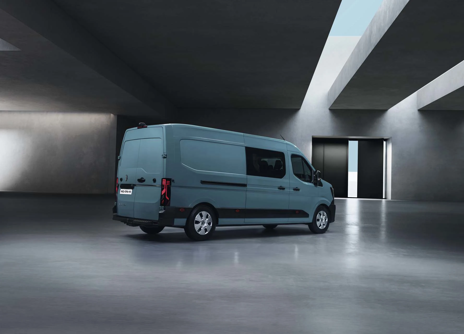 Renault Master E Tech 2024 Skraa Bagfra