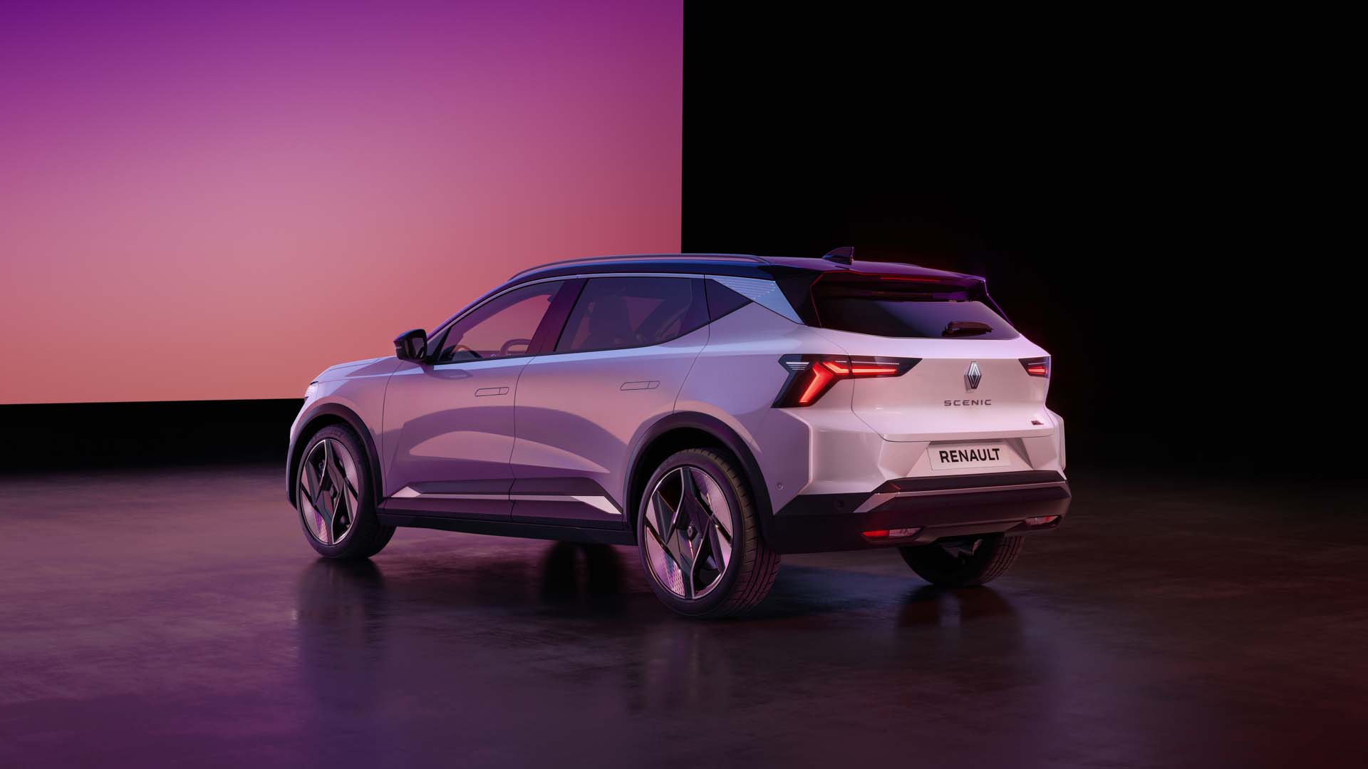 Renault Scenic Iconic 2024 Studie Skraa Bagfra