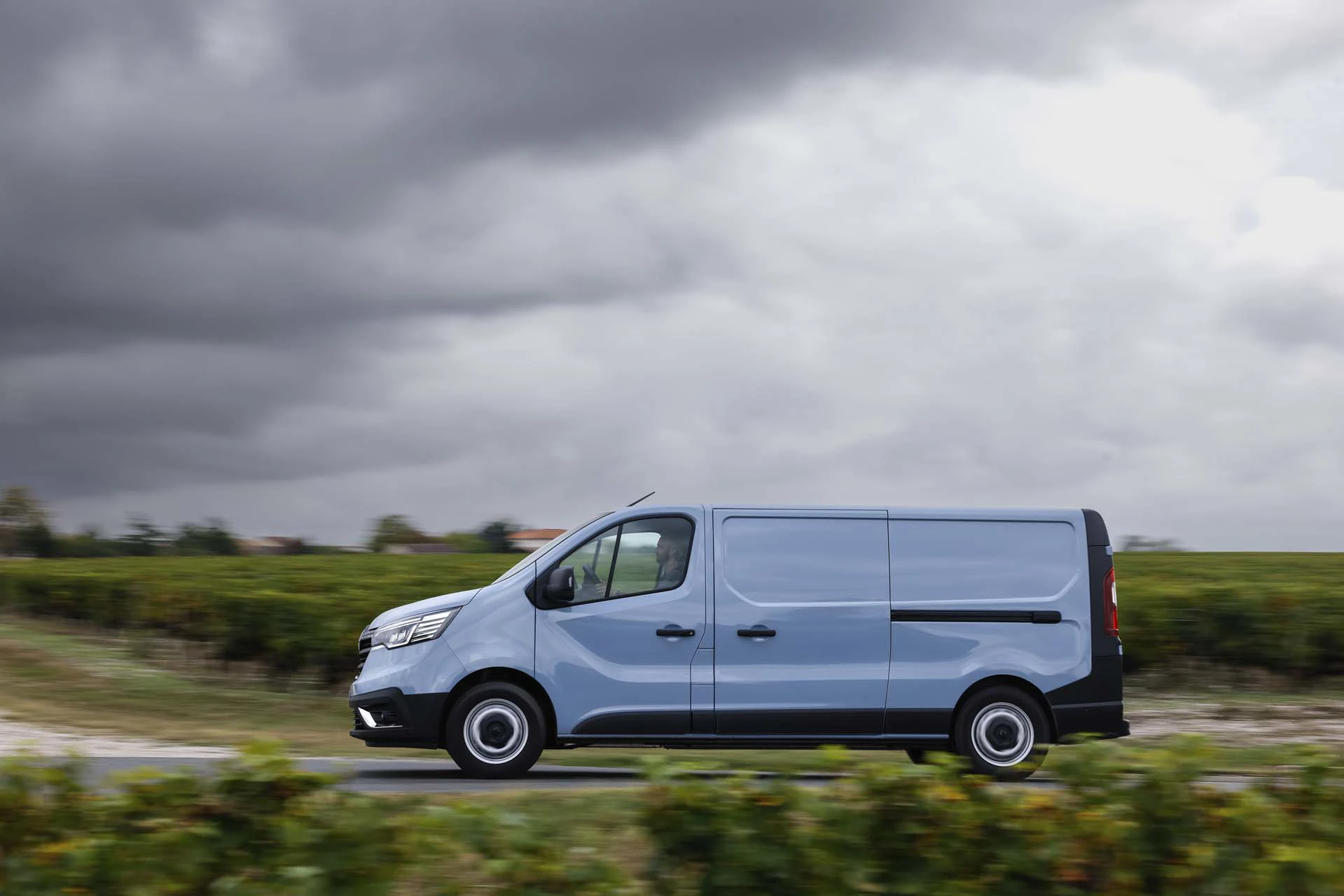Renault Trafic E Tech Electric 2024 (14)